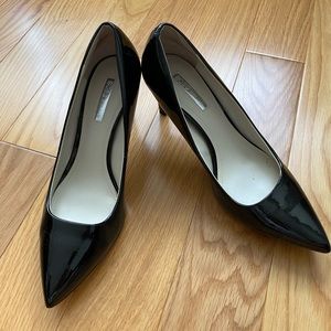 BCBGeneration black patent pumps size 7 / EU 37
